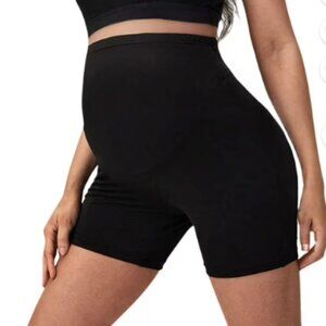 Maternity Shaping Shorts| Black | XS/S